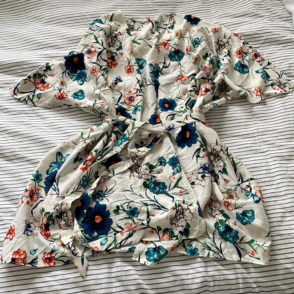 Sfera floral robe from Spain sz medium